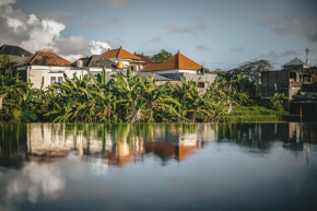 Villa with scenic views and infinity pool